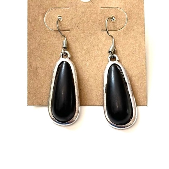 ⭐️ 5 for $25 Semi-precious Stone Teardrop Black & Silver Hoop Fashion Earrings - Picture 1 of 6